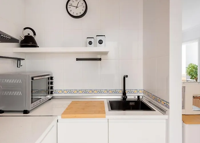 Balcones De * Нерха